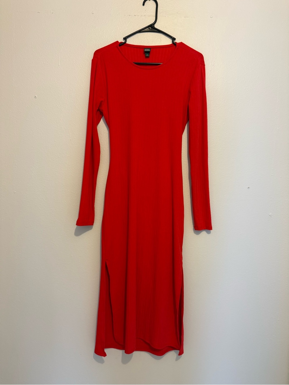 wild fable Red Long-Sleeve Midi Dress with Open Back
